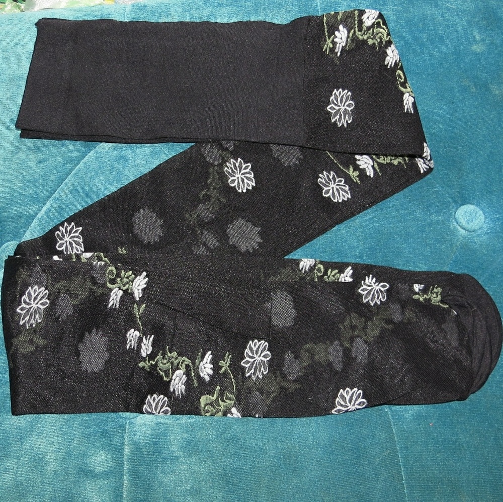 Black Floral Stockings/Tights